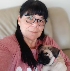 Meet your Posher, Sandy